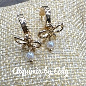 Bow pearl gold dangle earrings